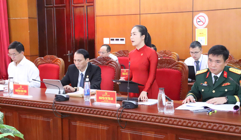 Giám đốc Sở Công Thương Đắk Lắk Nguyễn Thị Thu An phát biểu tại Tổ thảo luận số 1. Ảnh: CL