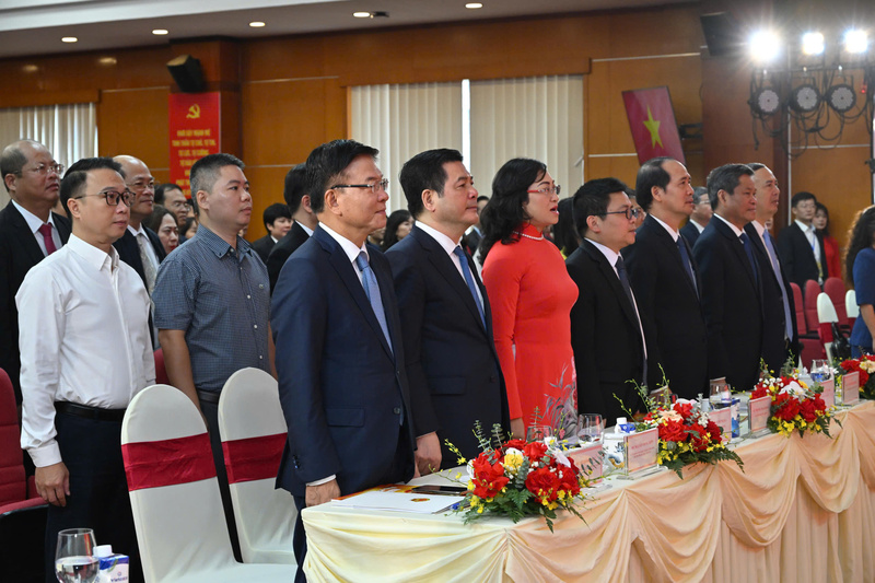 Chùm ảnh: Đại hội Thi đua yêu nước ngành Công Thương lần thứ IV - 4