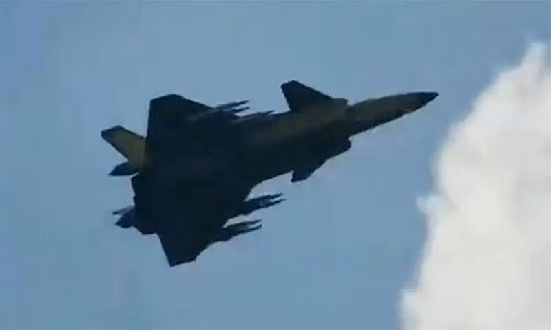 Máy bay J-20 phiên bản 'quái thú'. Ảnh: The Aviationist