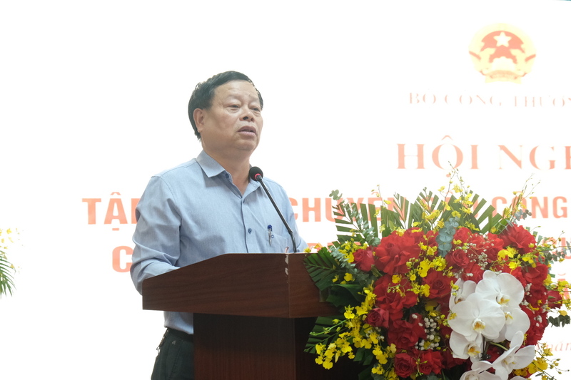Ông Ngô Quang Long, Phó Chánh Văn phòng Bộ Công Thương. Ảnh: Trần Đình