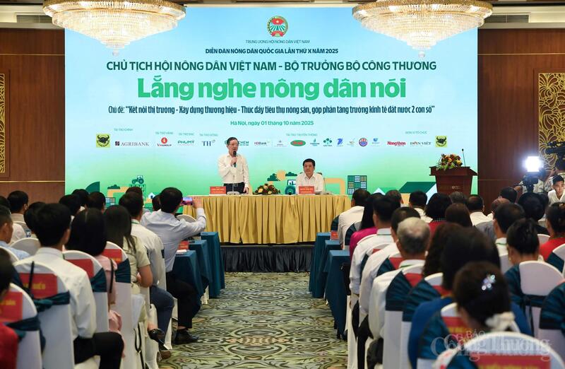 Toàn cảnh đối thoại "Lắng nghe nông dân nói"
