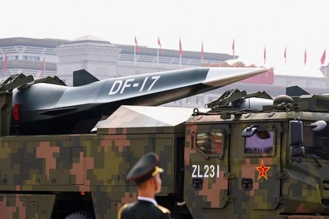 Hệ thống tên lửa siêu vượt âm DF-17. Ảnh: NI
