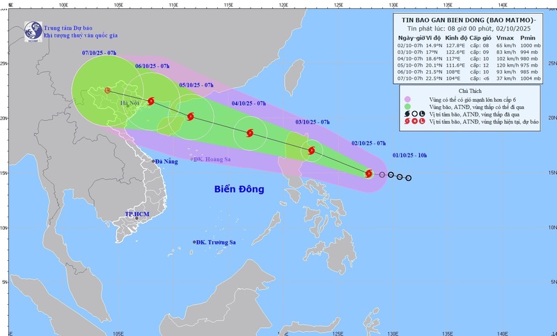 Áp thấp nhiệt đới mạnh thành bão số 11