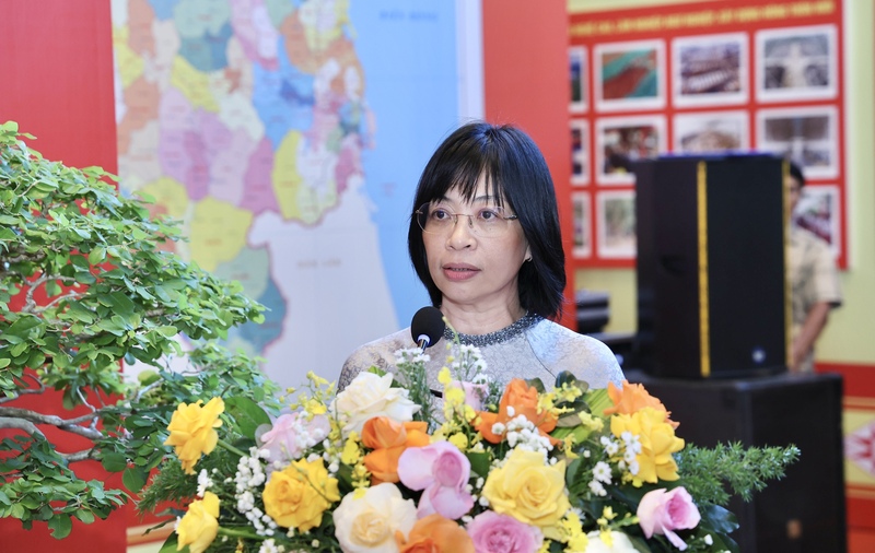 Bà Nguyễn Thị Thanh Lịch, Phó Chủ tịch UBND tỉnh phát biểu khai mạc.