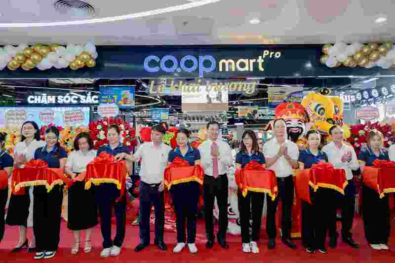 Co.opmart Pro Vũ Yên chính thức đi vào hoạt động, đánh dấu bước tiến mới của Saigon Co.op