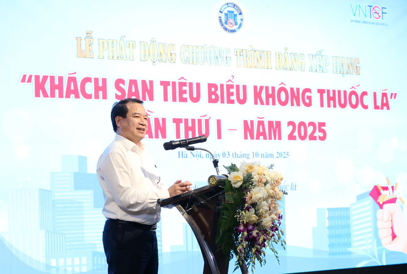 Ông Hà Văn Siêu - Phó Cục trưởng Cục Du lịch Quốc gia Việt Nam đánh giá cao việc tổ chức chương trình. Ảnh: Trần Huấn