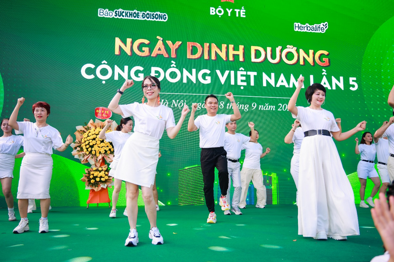 “Ngày Dinh dưỡng cộng đồng Việt Nam” lần 5 đã tạo nên một không gian chia sẻ, nơi kiến thức dinh dưỡng và tinh thần vận động lan truyền mạnh mẽ