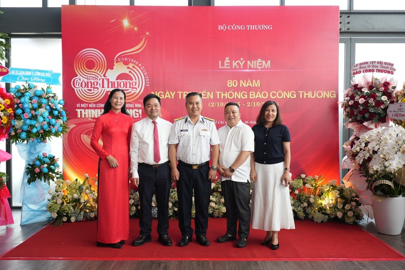 Chùm ảnh: Lễ kỷ niệm 80 năm ngày truyền thống Báo Công Thương tại TP. Hồ Chí Minh - 14
