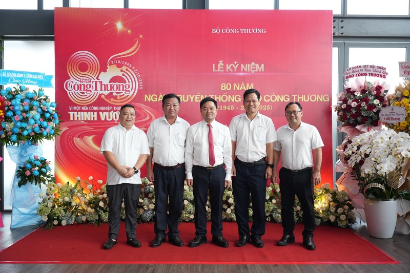 Chùm ảnh: Lễ kỷ niệm 80 năm ngày truyền thống Báo Công Thương tại TP. Hồ Chí Minh - 15