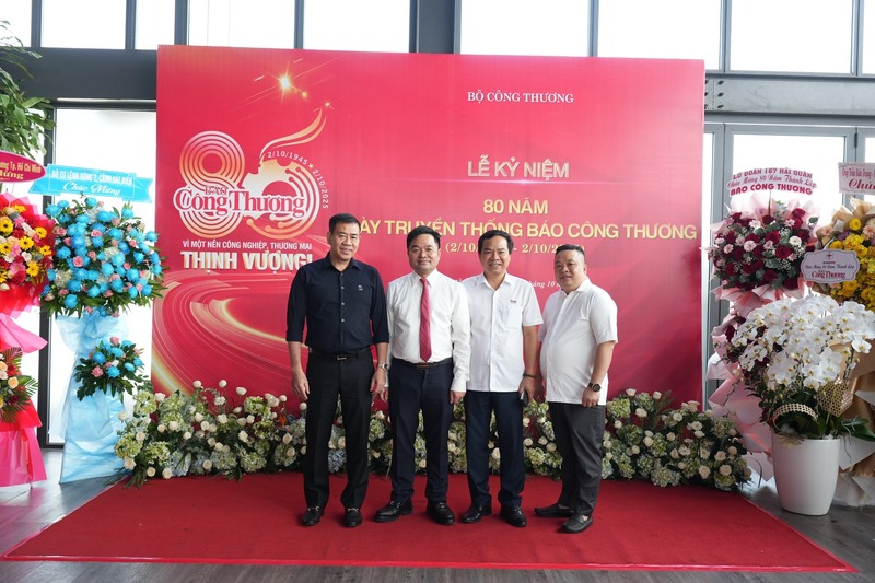Chùm ảnh: Lễ kỷ niệm 80 năm ngày truyền thống Báo Công Thương tại TP. Hồ Chí Minh - 22