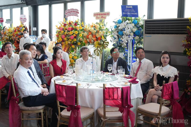 Chùm ảnh: Lễ kỷ niệm 80 năm ngày truyền thống Báo Công Thương tại TP. Hồ Chí Minh - 16