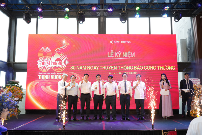 Chùm ảnh: Lễ kỷ niệm 80 năm ngày truyền thống Báo Công Thương tại TP. Hồ Chí Minh - 29