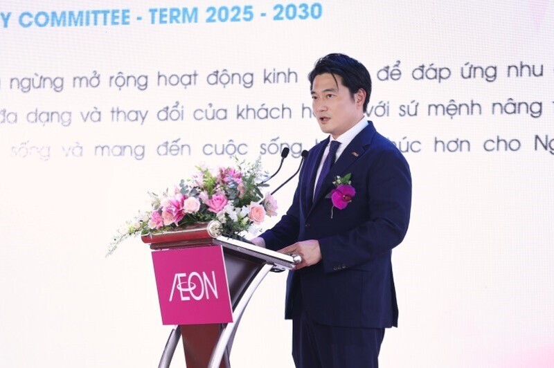 Ông Tezuka Daisuke - Thành viên Ban điều hành Tập đoàn, Trưởng Đại diện Tập đoàn AEON tại Việt Nam kiêm Tổng Giám đốc AEON Việt Nam phát biểu tại buổi Lễ