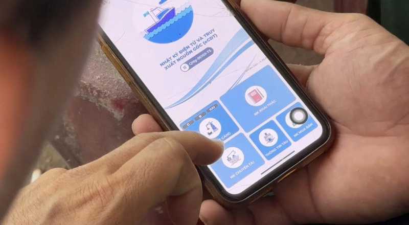 Hiện tại, vẫn còn 56 tàu chưa lắp VMS. Ảnh: Nguyễn Dương