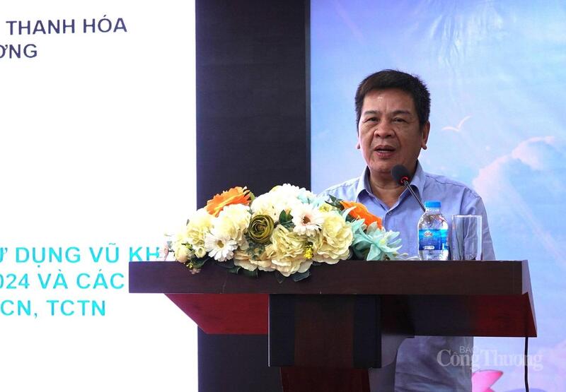 Ông Phùng Đình Ảnh, Phó Giám đốc Sở Công Thương Thanh Hóa phát biểu tại hội nghị.