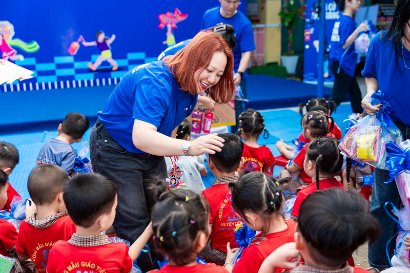 Sự quan tâm, là vòng tay yêu thương và sự khích lệ để các em nuôi dưỡng những giấc mơ đẹp của mình.