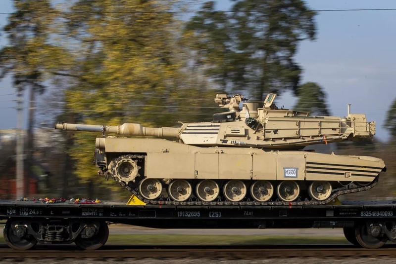 M1 Abrams được mệnh danh “pháo đài di động” của thế kỷ 21. Ảnh: U.S. Army