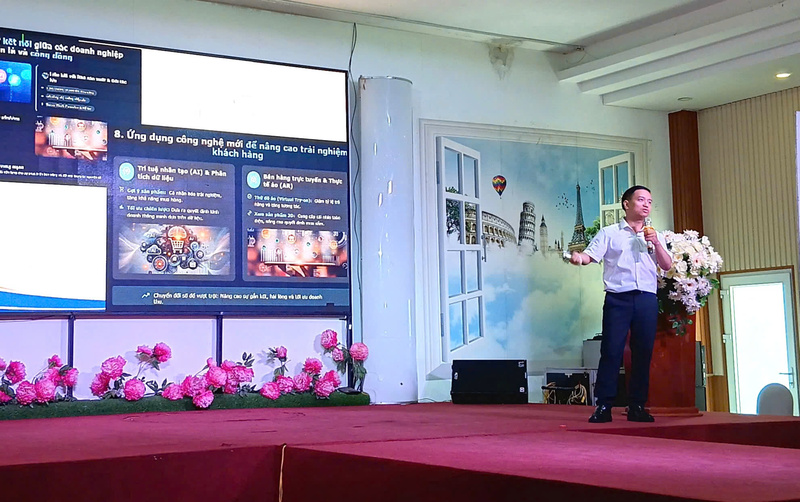 Ứng dụng AI phát triển thương hiệu và hỗ trợ kinh doanh trên nền tảng số. Ảnh: Cục Thương mại điện tử và Kinh tế số.