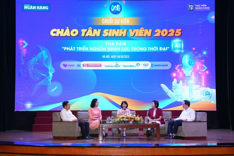 Tọa đàm “Phát triển nguồn nhân lực trong thời đại AI”. Ảnh: Hoàng Giáp