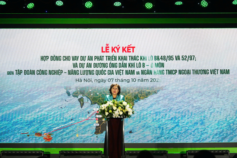 Ủy viên BCH Trung ương Đảng, Thống đốc Ngân hàng Nhà nước Nguyễn Thị Hồng phát biểu tại sự kiện
