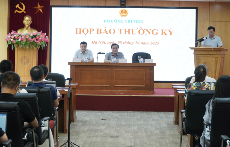 Toàn cảnh buổi họp báo. Ảnh: Minh Trang