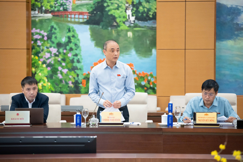 Phó Chủ nhiệm Ủy ban Khoa học Công nghệ và Môi trường Nguyễn Phương Tuấn