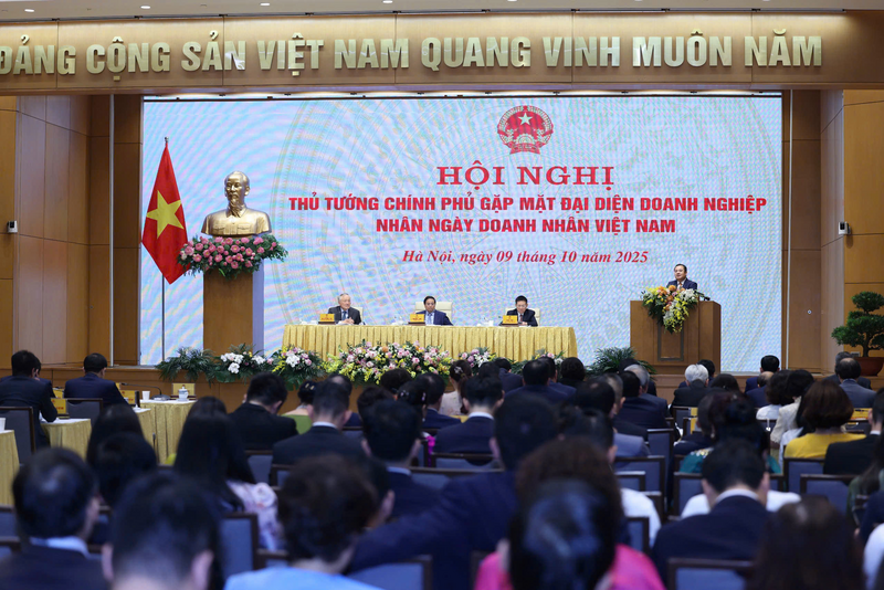 Ông Phùng Quang Hiệp, Chủ tịch HĐTV Tập đoàn Hoá chất Việt Nam phát biểu tại Hội nghị