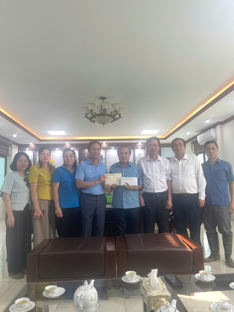 Công đoàn Công Thương Việt Nam tới Thái Nguyên thăm hỏi các đơn vị, đoàn viên, người lao động khắc phục hậu quả mưa lũ - 7