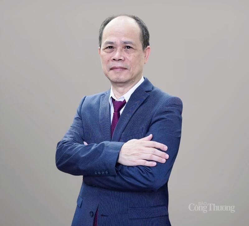 Ông Nguyễn Cảnh Cường - Giảng viên chuyên gia Trường Đại học Kinh tế - Đại học Quốc gia Hà Nội; nguyên Tham tán thương mại tại Pháp, Liên minh châu Âu (EU) và Vương quốc Anh. Ảnh: NH