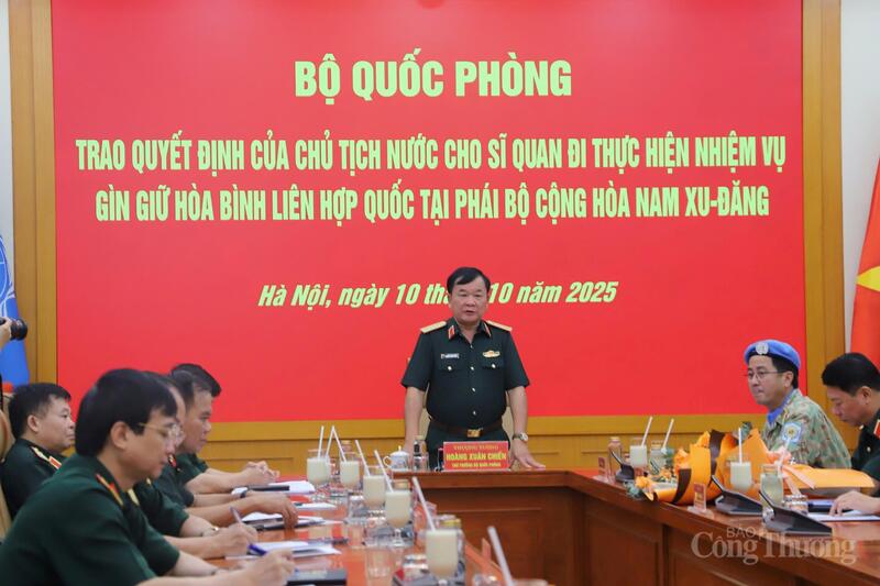 Thượng tướng Hoàng Xuân Chiến cho biết, trong tháng 9 vừa qua, Việt Nam kỷ niệm 80 năm Cách mạng Tháng Tám và Quốc khánh 2/9 với nhiều hoạt động ý nghĩa.