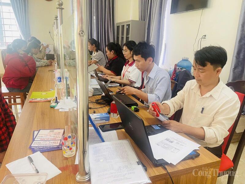 Tháng 8/2025, TP. Đà Nẵng đưa hơn 100 sinh viên ngành công nghệ thông tin tại các trường đại học trên địa bàn về hỗ trợ các xã miền núi.
