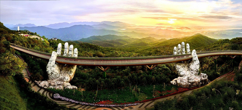 Cầu Vàng tại Đà Nẵng.