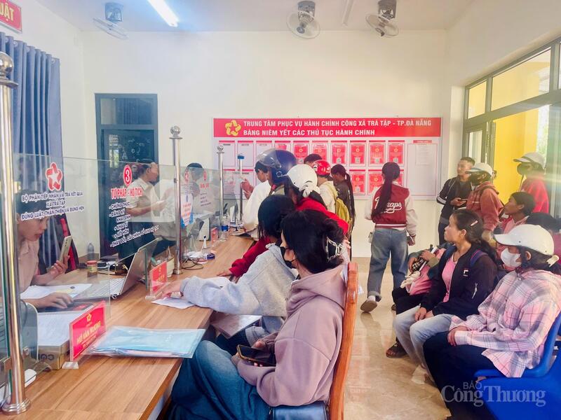 TP. Đà Nẵng tiếp tục hoàn thiện hạ tầng số và phổ cập dịch vụ số đến người dân để "xóa vùng lõm" về công nghệ thông tin.