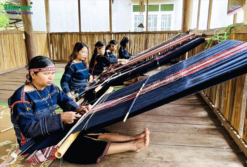 Thúc đẩy là kết nối sản phẩm địa phương với du lịch cộng đồng (Ảnh: Thuỳ Dung)