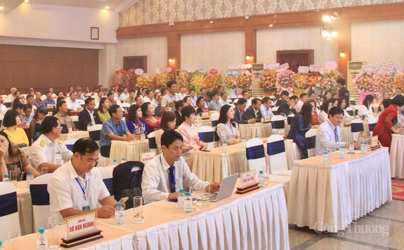 Quang cảnh chương trình gặp mặt chào mừng Ngày Doanh nhân Việt Nam (13/10). Ảnh: Hiền Mai.