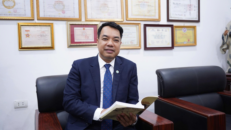 TS Mạc Quốc Anh - Uỷ viên Ủy ban Trung ương Mặt trận Tổ quốc Việt Nam, Phó Chủ tịch kiêm Tổng Thư ký Hiệp hội Doanh nghiệp nhỏ và vừa TP. Hà Nội, Viện trưởng Viện Kinh tế và Phát triển Doanh nghiệp. Ảnh: Nguyễn Thanh.