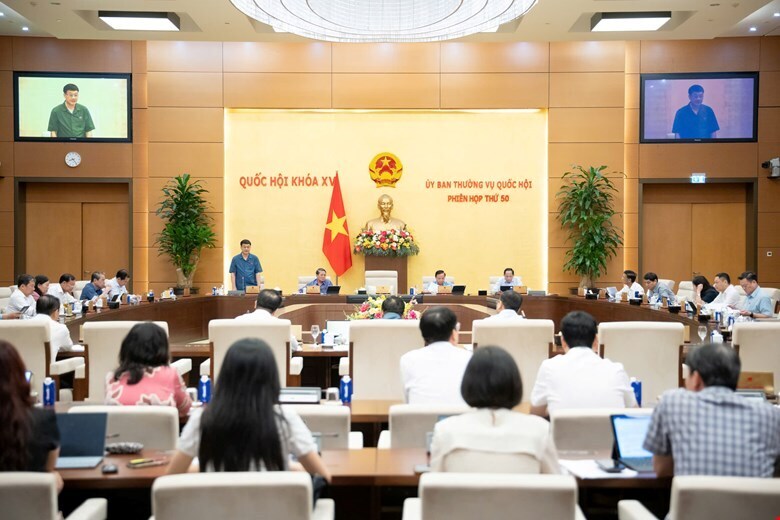 Quang cảnh phiên họp. Ảnh: VPQH