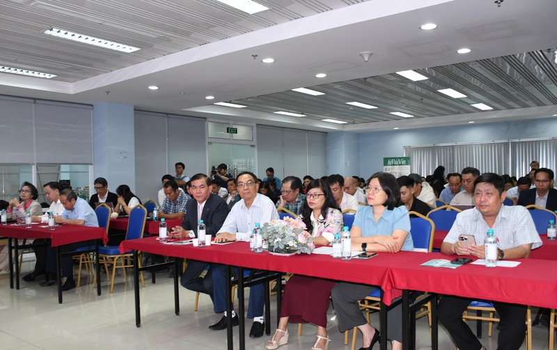 Đại biểu tham dự hội thảo. Ảnh: Minh Khuê.