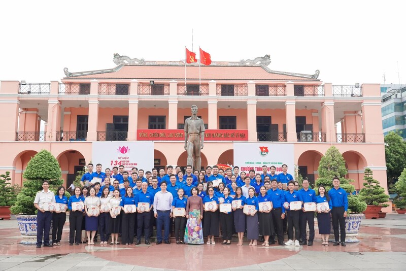 Đoàn Thanh niên Quản lý thị trường Thành phố Hồ Chí Minh năm 2024 với chủ đề “Năm Thanh niên tình nguyện”