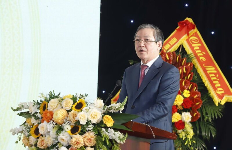 Đồng chí Lương Quốc Đoàn, Ủy viên Ban Chấp hành Trung ương Đảng, Phó Chủ tịch Ủy ban Mặt trận Tổ quốc, Bí thư Đảng ủy, Chủ tịch Ban Chấp hành Trung ương Hội Nông dân Việt Nam phát biểu khai mạc. Ảnh: Phạm Hưng