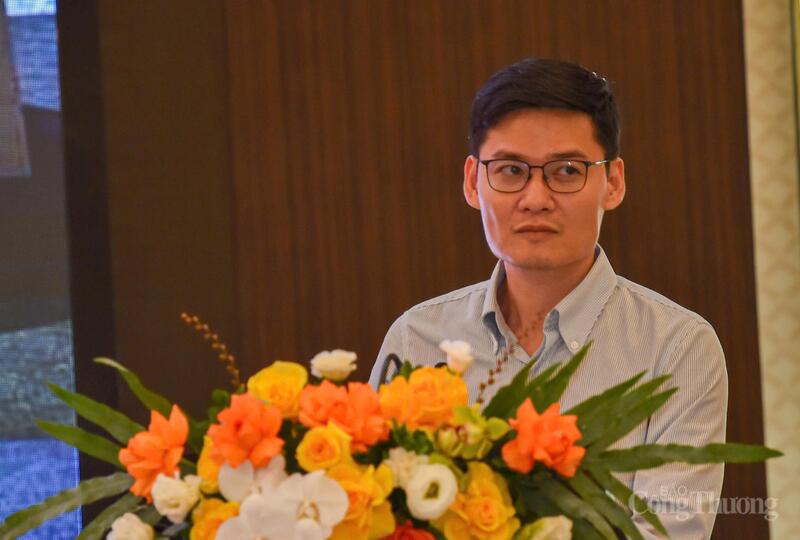 Đại diện Vingroup chia sẻ tại họp báo