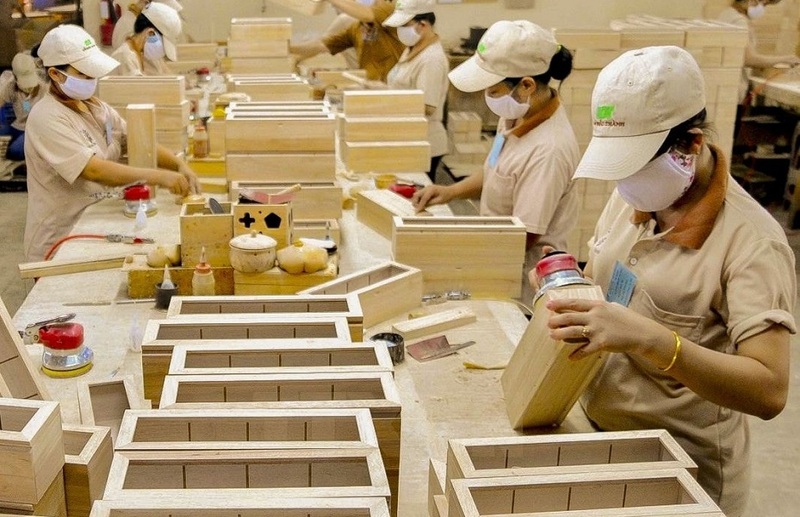 9 tháng đầu năm 2025, trị giá xuất khẩu gỗ và sản phẩm gỗ đạt 12,5 tỷ USD, tăng 6,8% so với cùng kỳ năm 2024. Ảnh minh hoạ