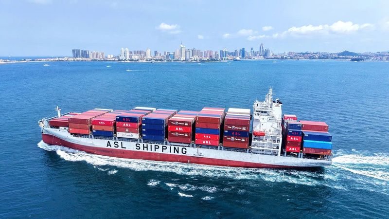 Tàu container trên Vịnh Giao Châu, Thanh Đảo, tỉnh Sơn Đông, Trung Quốc. Nguồn: Getty Image