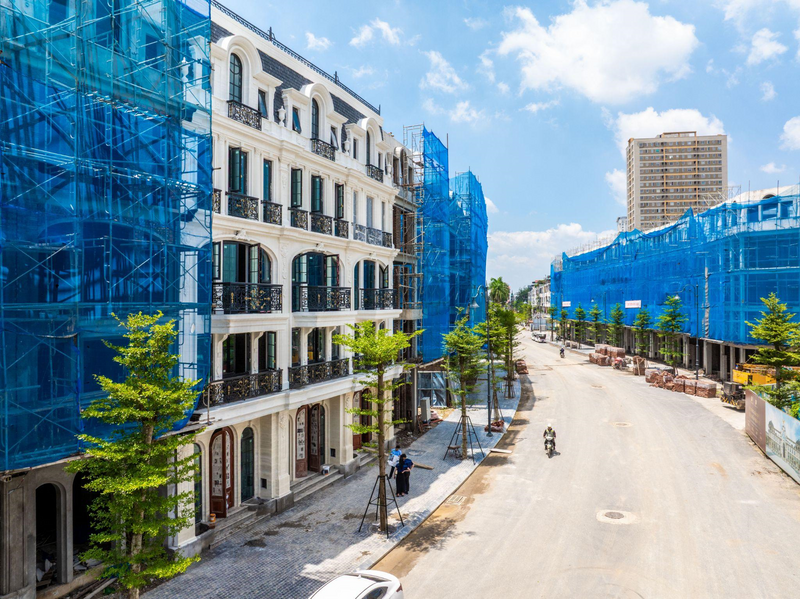 Pháp lý minh bạch, tiến độ thi công triển khai đồng loạt từ hạ tầng tới sản phẩm, nhà đầu tư có thể đưa vào khai thác kinh doanh sớm hoặc sử dụng làm tài sản đối ứng trong các phương án tài chính linh hoạt