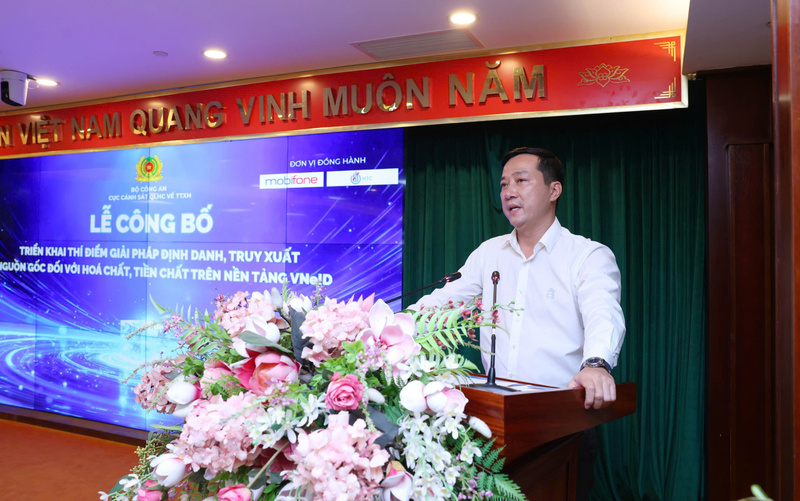 Ông Vương Thành Chung, Phó Cục trưởng Cục Hóa chất, Bộ Công Thương phát biểu tại lễ ra mắt. Ảnh: L.A