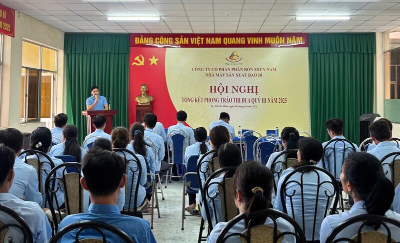 Quang cảnh hội nghị