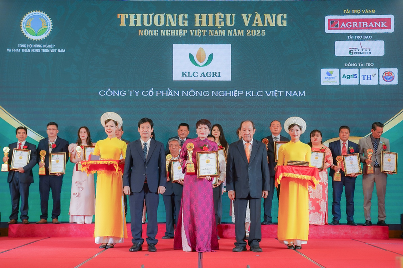 KLC Agri được vinh danh tại Giải thưởng Thương hiệu Vàng Nông nghiệp Việt Nam 2025 với sản phẩm Sầu riêng KLC