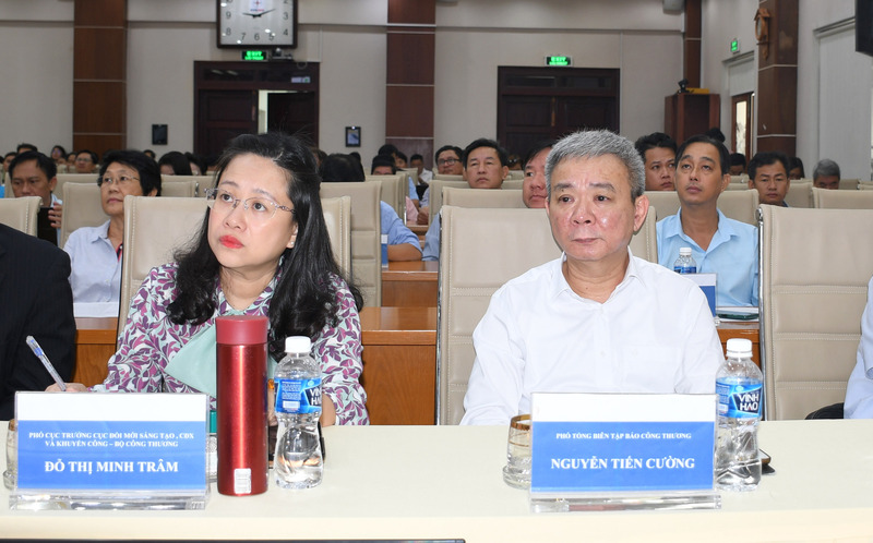 Ông Nguyễn Tiến Cường, Phó Tổng Biên tập Báo Công Thương tham dự diễn đàn. Ảnh: Thanh Minh.