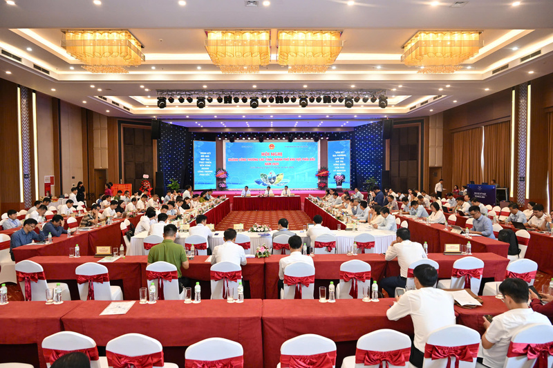 Quang cảnh hội nghị. Ảnh: Cấn Dũng