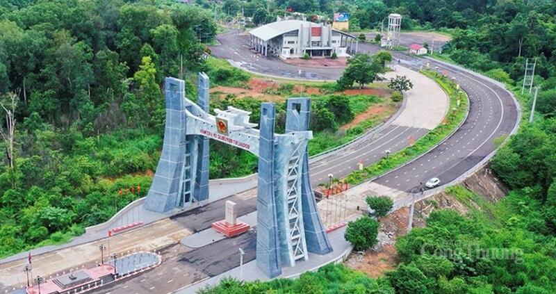Cửa khẩu quốc tế Lệ Thanh.